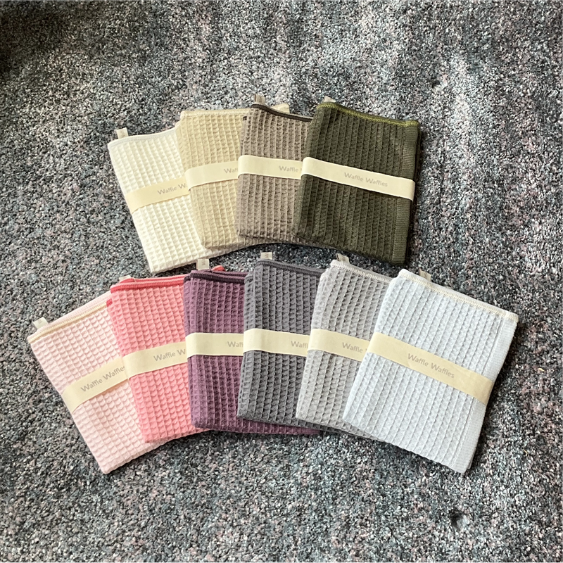 Waffle Waffles 　しゃりッフル　ハンドタオル