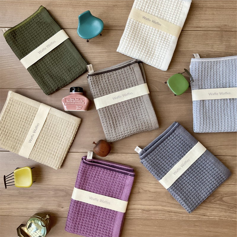 Waffle Waffles 　しゃりッフル　ハンドタオル